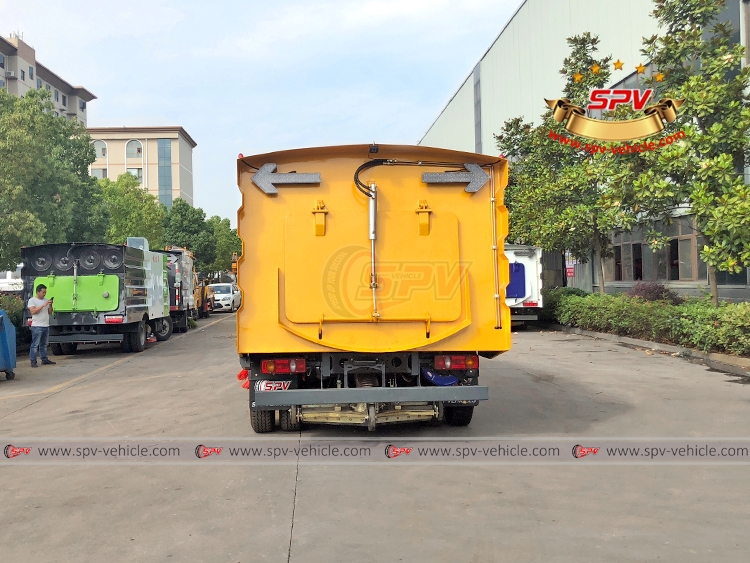 Road Sweeper Truck Dongfeng - B Road Sweeper Truck Dongfeng - B